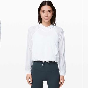 Lululemon Catch a Breeze Pullover